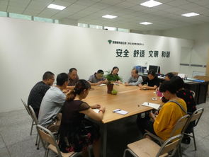 后勤服务总公司宿管中心组织学习闵素仙、李小芸先进事迹，为教育机构树立后勤管理服务典范